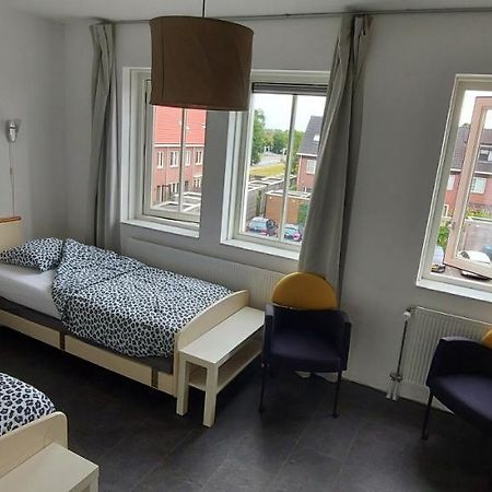 Airbnb 'Logeren Aan Het Plein' In Het Centrum Van מפל מראה חיצוני תמונה