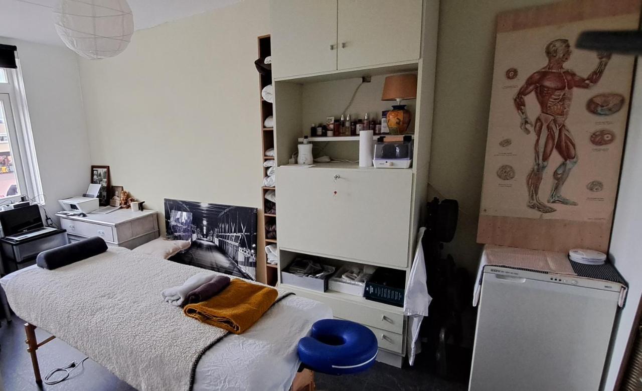 Airbnb 'Logeren Aan Het Plein' In Het Centrum Van מפל מראה חיצוני תמונה