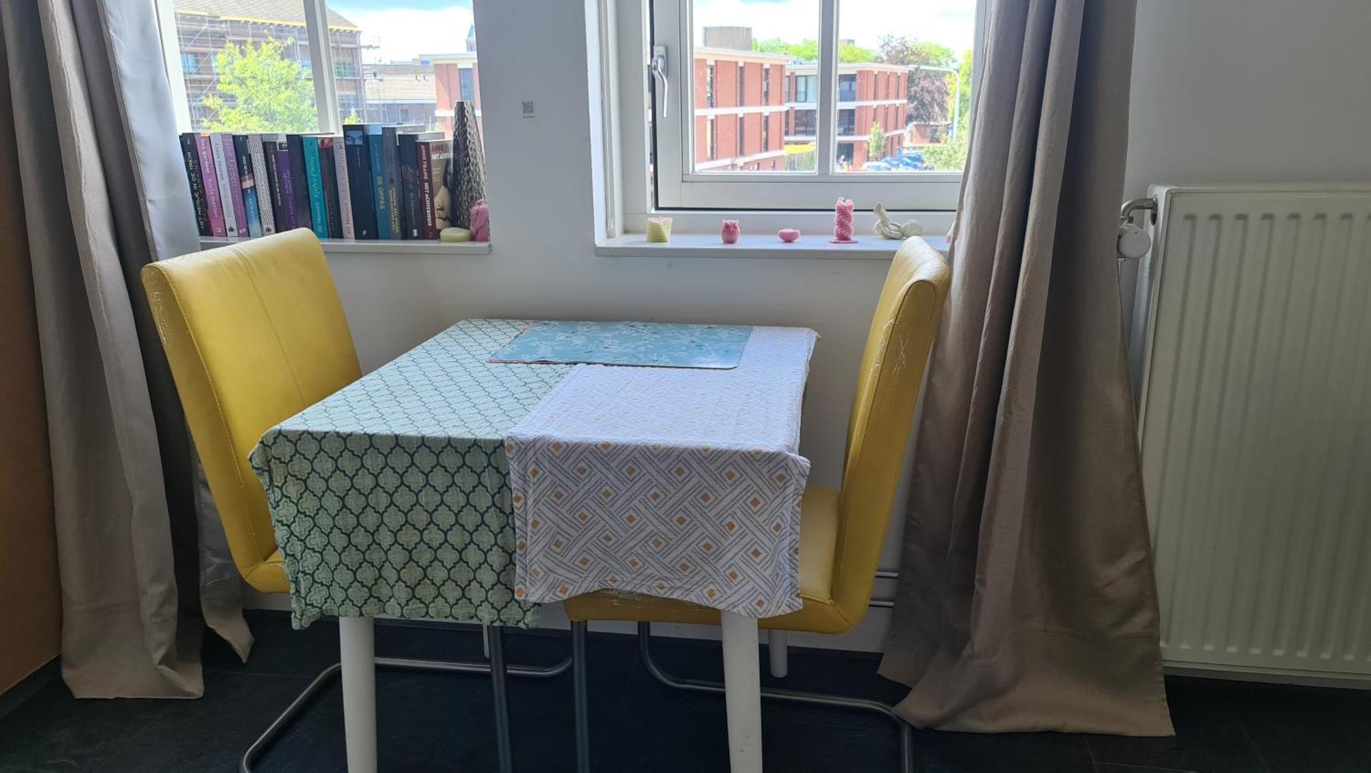 Airbnb 'Logeren Aan Het Plein' In Het Centrum Van מפל מראה חיצוני תמונה