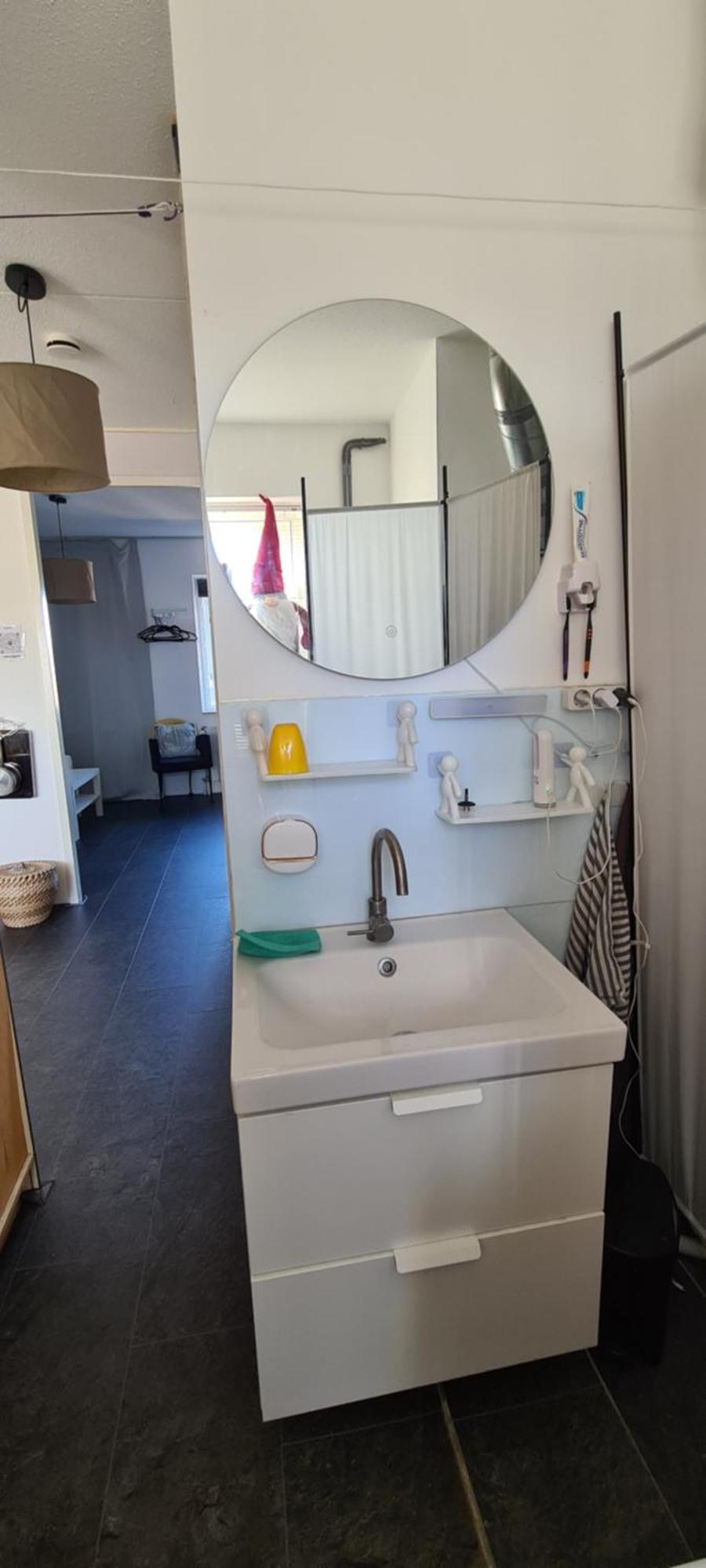 Airbnb 'Logeren Aan Het Plein' In Het Centrum Van מפל חדר תמונה