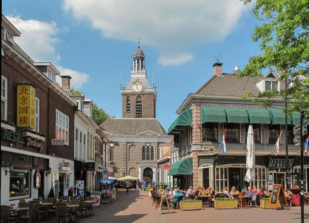 Airbnb 'Logeren Aan Het Plein' In Het Centrum Van מפל מראה חיצוני תמונה